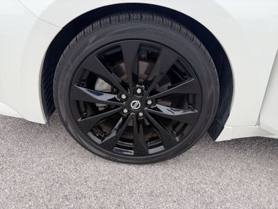 2021 Nissan Maxima SR