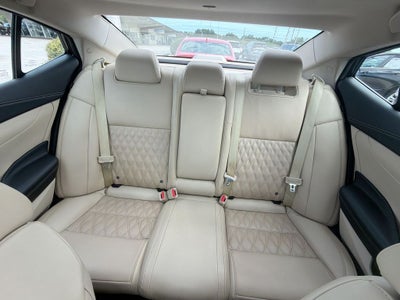 2023 Nissan Maxima Platinum