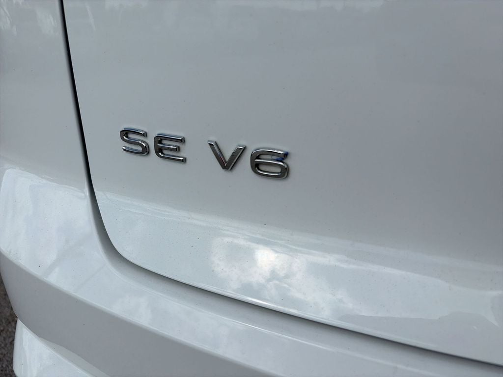 2021 Volkswagen Atlas Cross Sport 3.6L V6 SE w/Technology R-Line