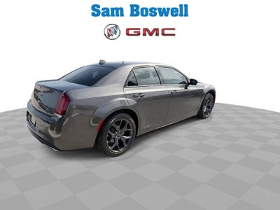 2023 Chrysler 300 Touring