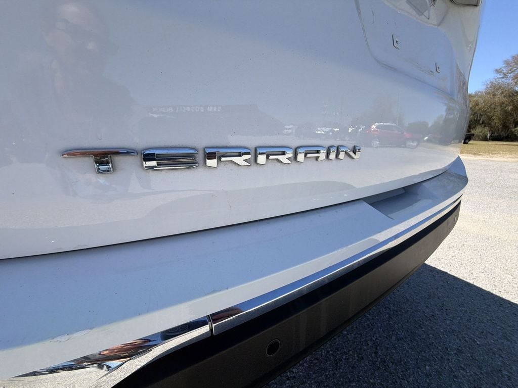 2023 GMC Terrain SLT