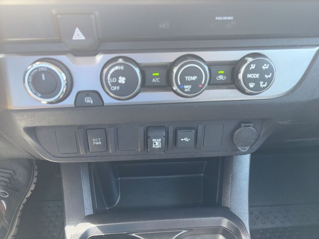 2020 Toyota Tacoma SR5 V6