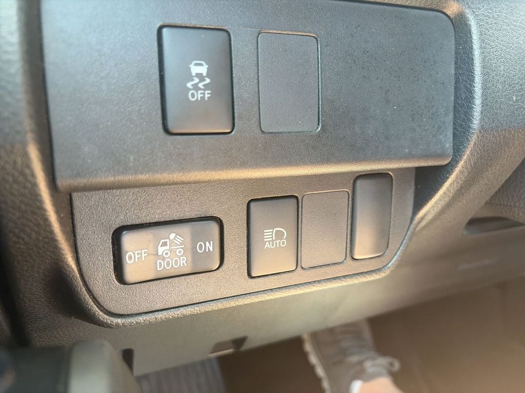 2020 Toyota Tacoma SR5 V6