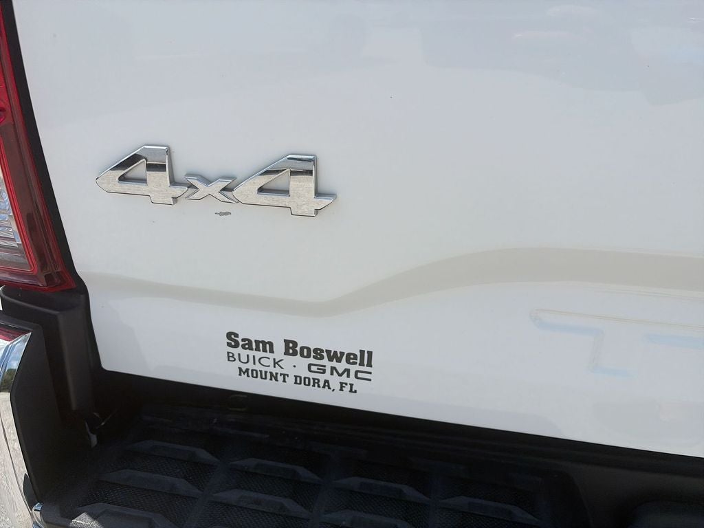 2020 Toyota Tacoma SR5 V6