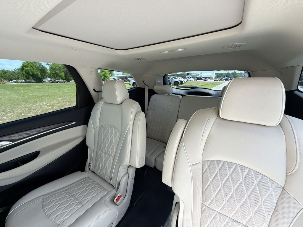 2022 Buick Enclave Avenir