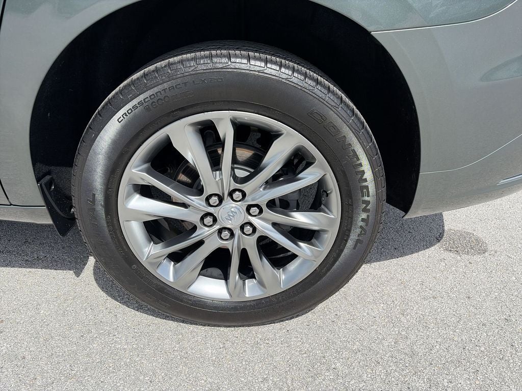 2022 Buick Enclave Avenir