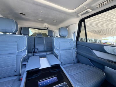 2023 Lincoln Navigator Black Label