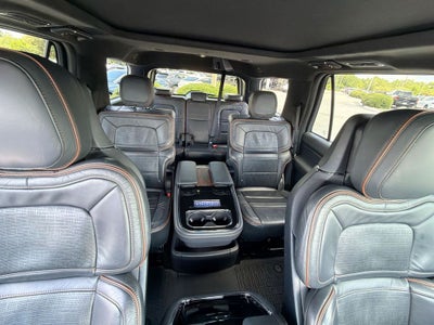 2024 Lincoln Navigator Black Label