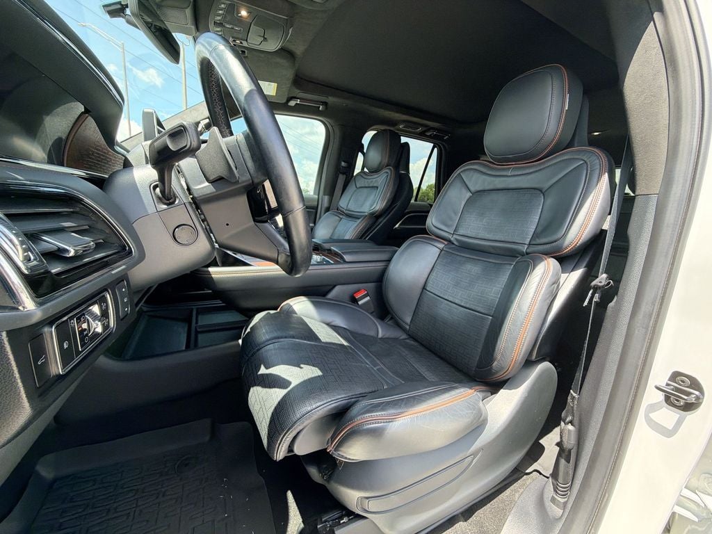 2024 Lincoln Navigator Black Label