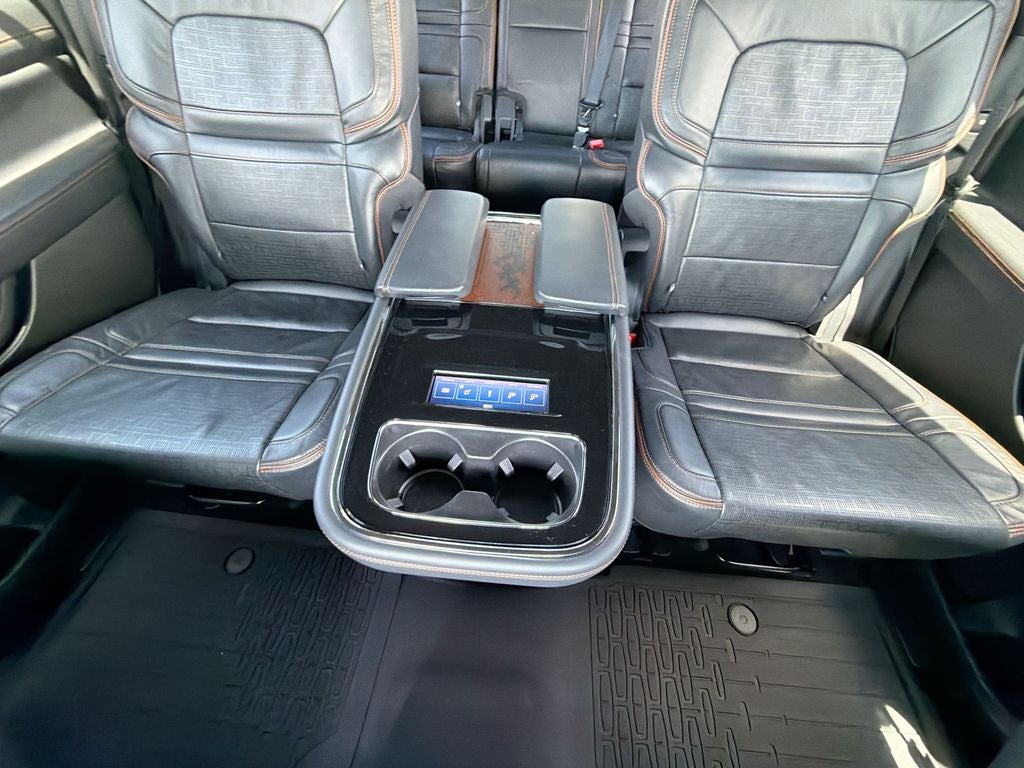 2024 Lincoln Navigator Black Label