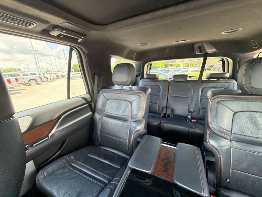 2024 Lincoln Navigator Black Label
