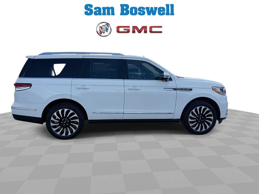 2024 Lincoln Navigator Black Label
