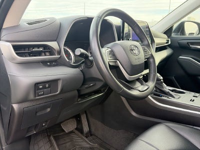 2024 Toyota Highlander XLE