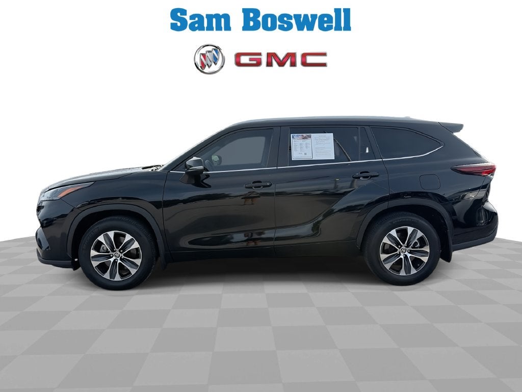 2024 Toyota Highlander XLE