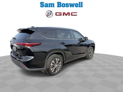 2024 Toyota Highlander XLE