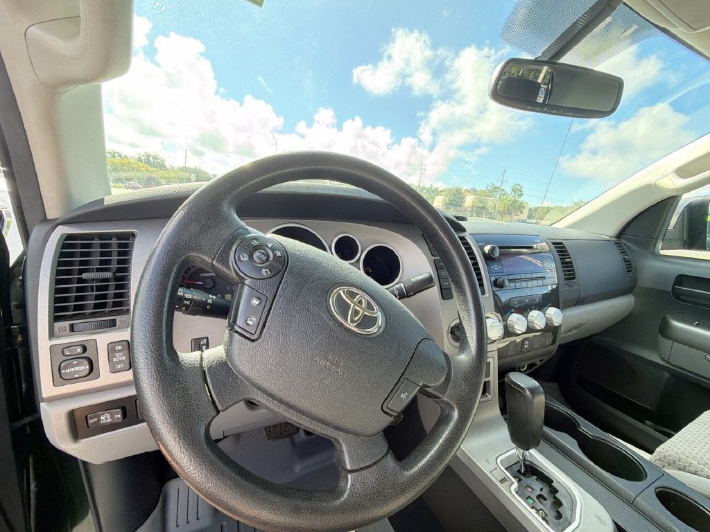 2012 Toyota Tundra Grade CrewMax