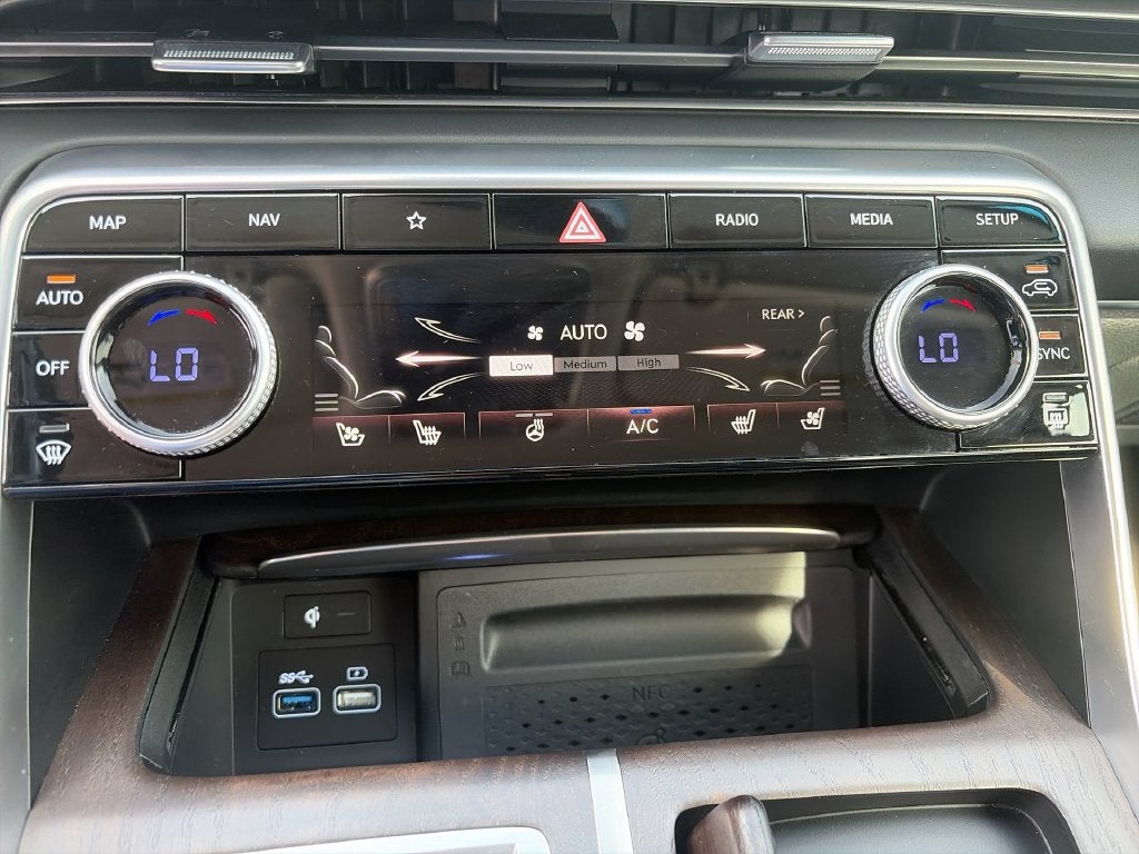 2022 Genesis GV80 2.5T