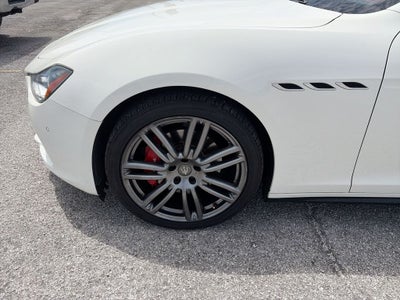 2017 Maserati Ghibli Base
