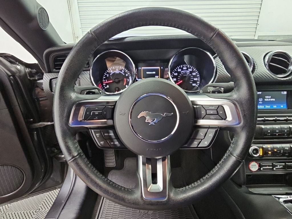 2017 Ford Mustang V6