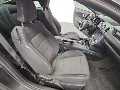2017 Ford Mustang V6