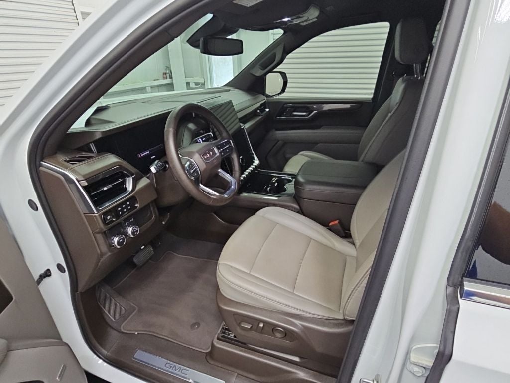 2025 GMC Yukon XL Elevation