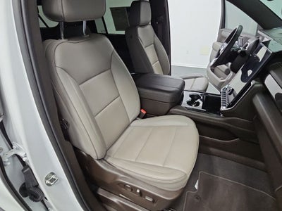 2025 GMC Yukon XL Elevation