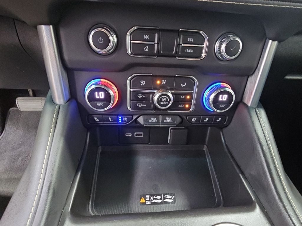 2022 GMC Yukon SLT