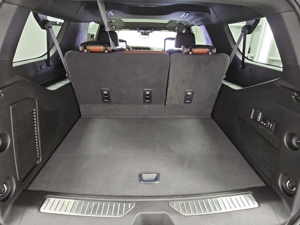 2023 GMC Yukon XL Denali Ultimate