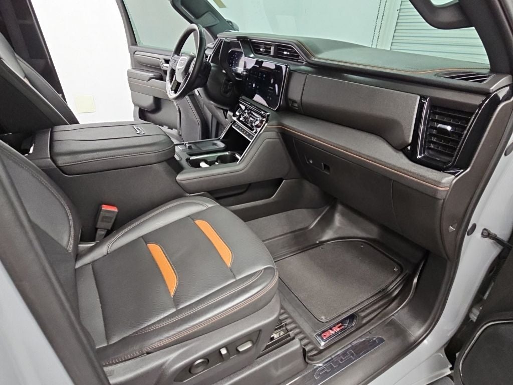 2025 GMC Sierra 2500HD AT4