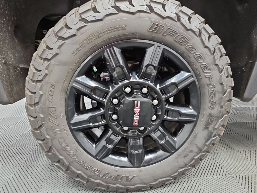 2025 GMC Sierra 2500HD AT4