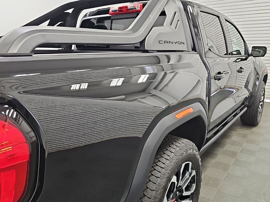 2025 GMC Canyon AT4