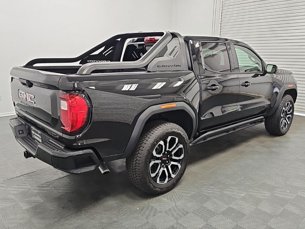 2025 GMC Canyon AT4