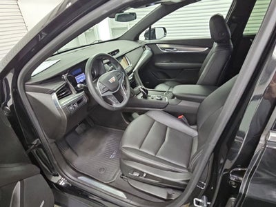 2024 Cadillac XT5 Luxury