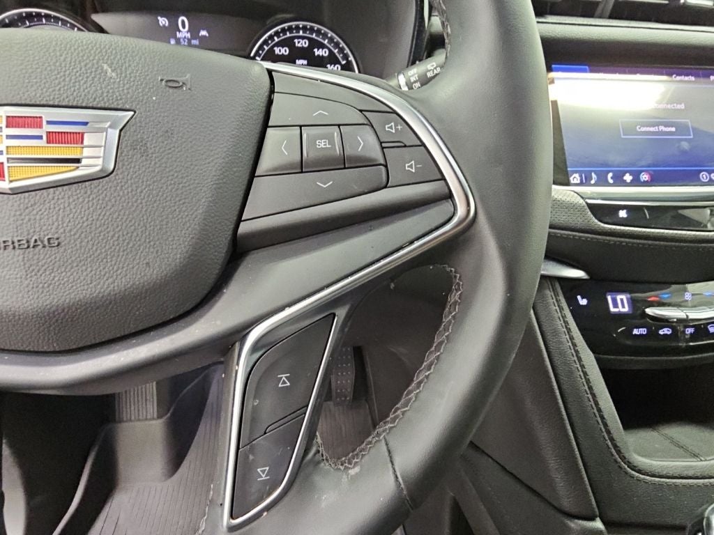 2024 Cadillac XT5 Luxury