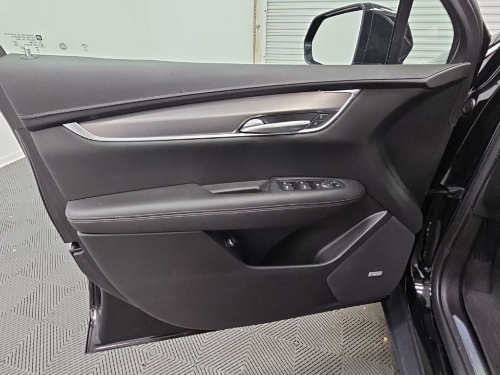 2024 Cadillac XT5 Luxury