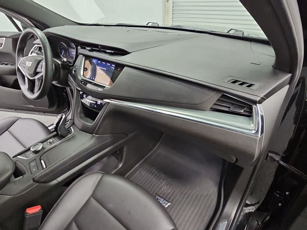 2024 Cadillac XT5 Luxury
