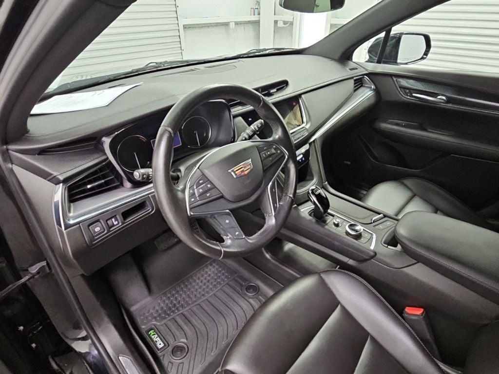 2021 Cadillac XT5 Luxury