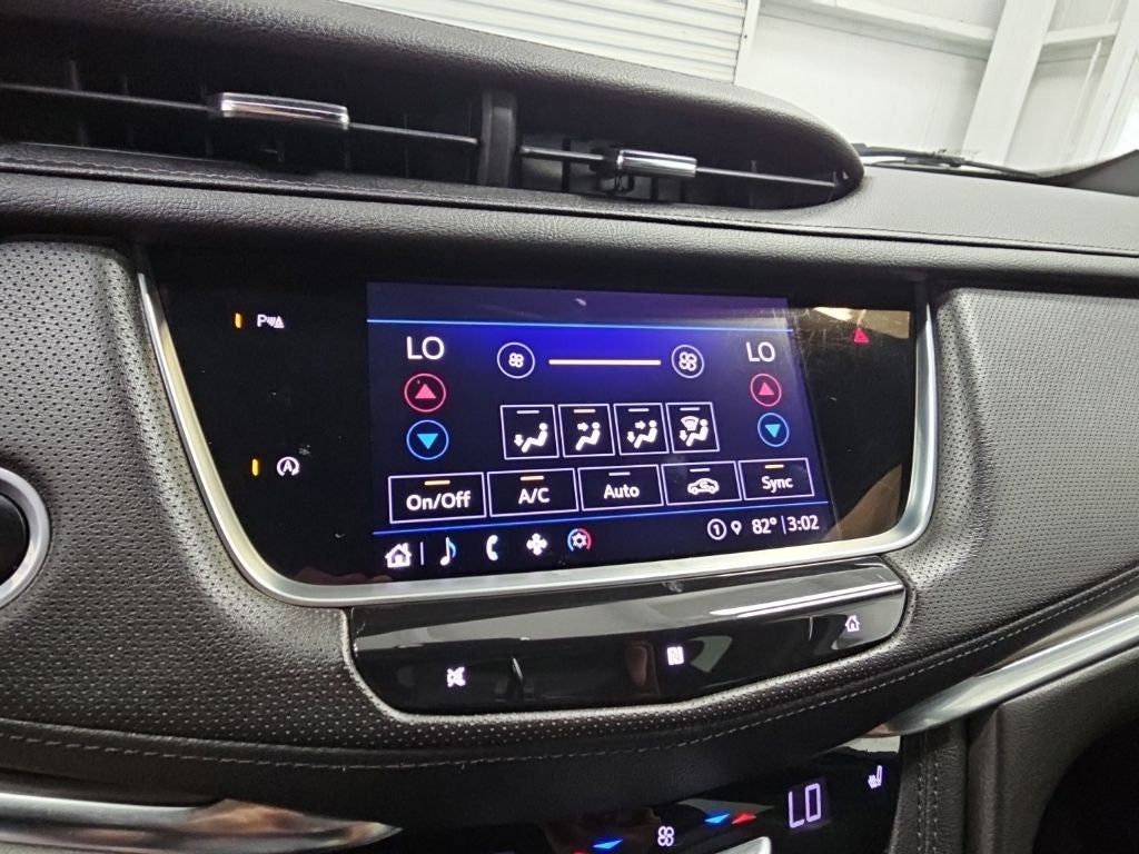 2021 Cadillac XT5 Luxury
