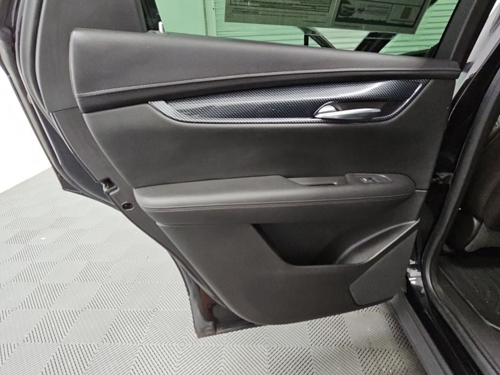 2021 Cadillac XT5 Luxury