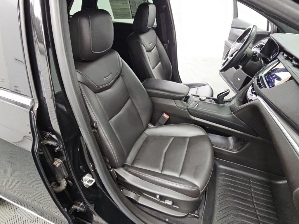2021 Cadillac XT5 Luxury