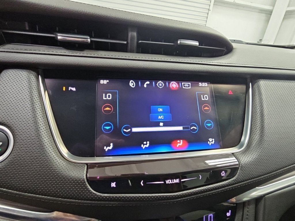 2017 Cadillac XT5 Premium Luxury
