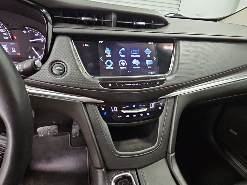 2018 Cadillac XT5 Premium Luxury