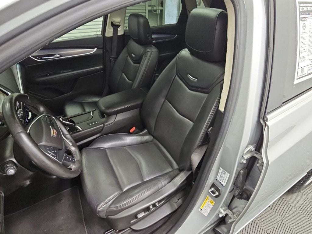 2018 Cadillac XT5 Premium Luxury