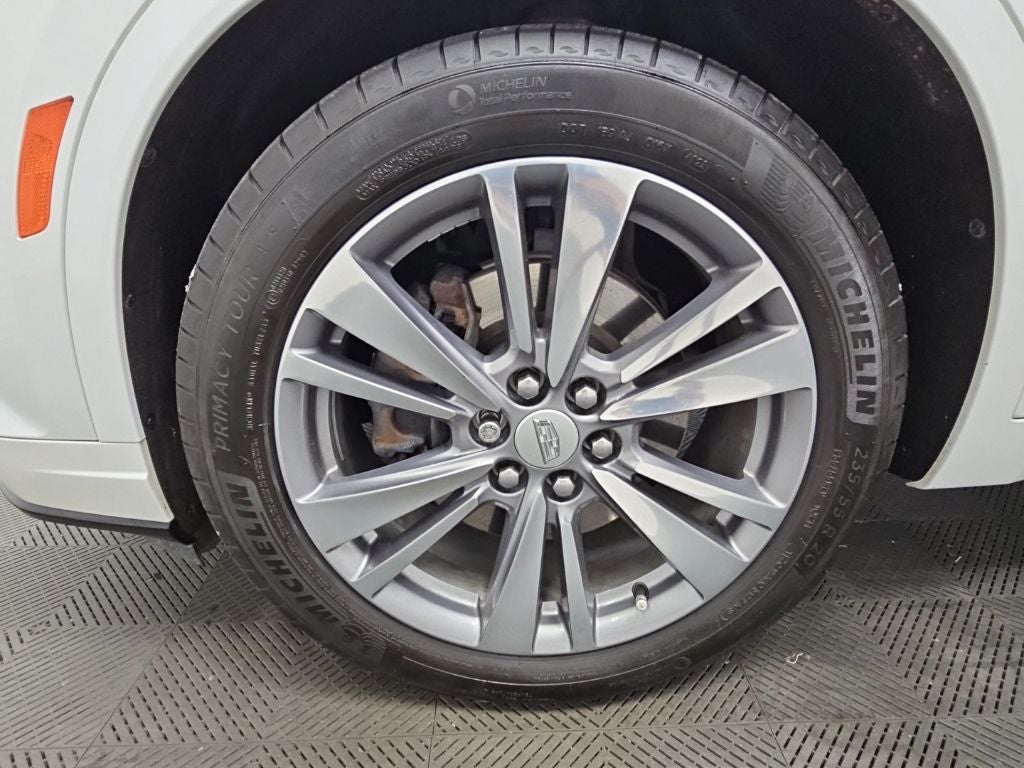 2024 Cadillac XT6 Premium Luxury