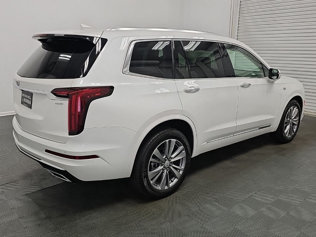 2024 Cadillac XT6 Premium Luxury