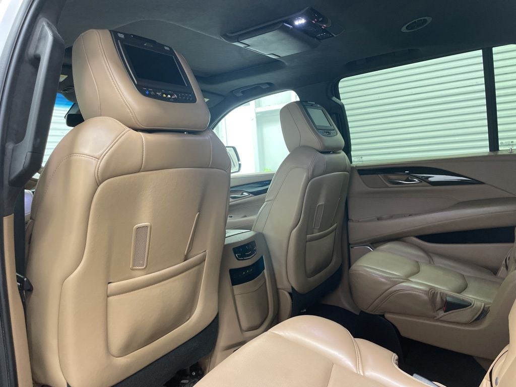2019 Cadillac Escalade ESV Platinum Edition