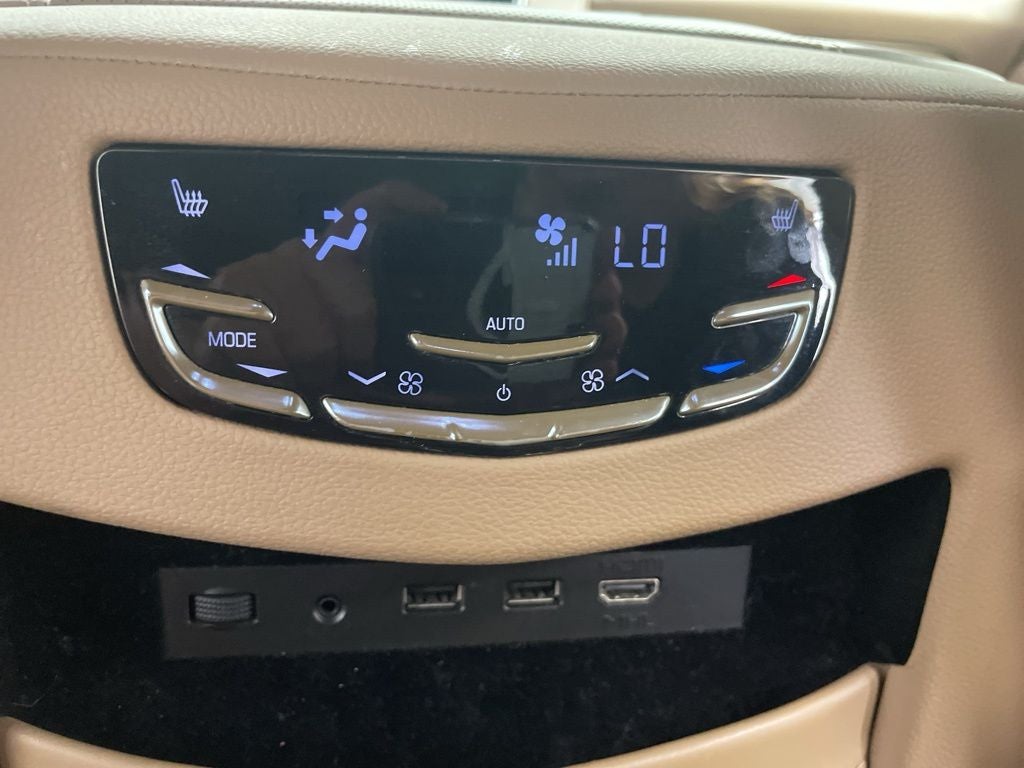 2019 Cadillac Escalade ESV Platinum Edition