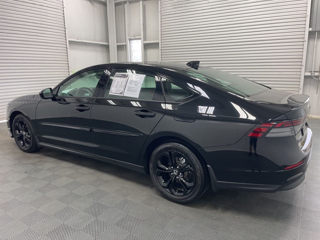 2025 Honda Accord SE