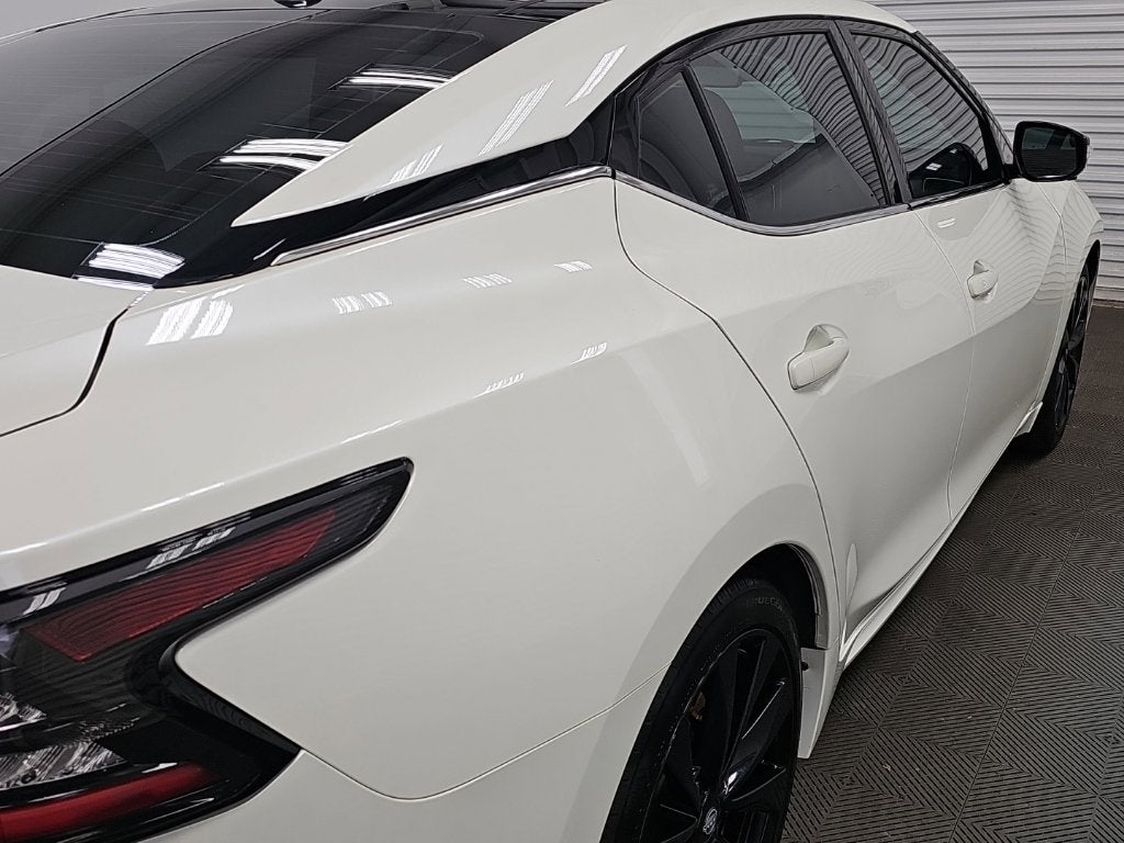2023 Nissan Maxima SR