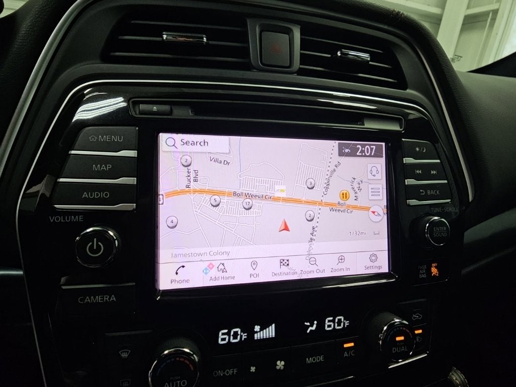 2023 Nissan Maxima SR